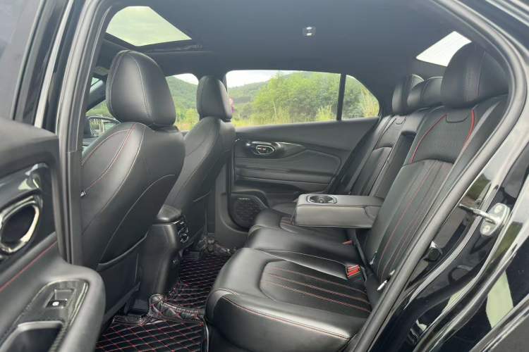 Used GAC Trumpchi EMPOW 2021 270T DCT J16 Version