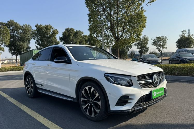 Used Mercedes-Benz GLC Coupe 2018 GLC 260 4MATIC Coupe SUV