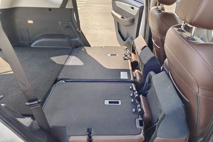 Used FORTHING T5 2022 Grand Edition 1.6L Manual Dream-Chasing Five-Seat Model