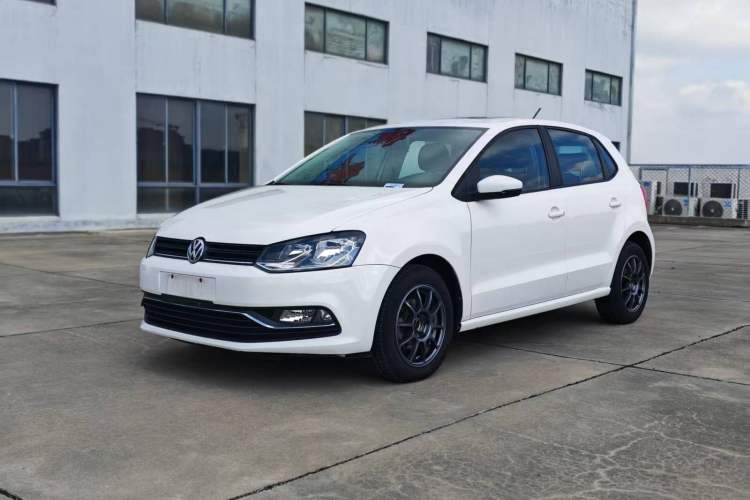 Used Volkswagen Polo 2016 1.6L Automatic Comfort Model