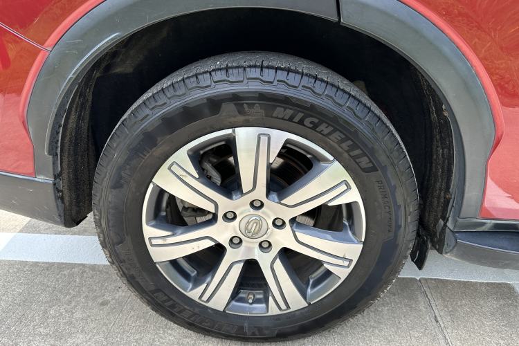 Used GAC Trumpchi GS7 2017 320T Two-Wheel-Drive Luxury Smart Connectivity Model Exterior 9