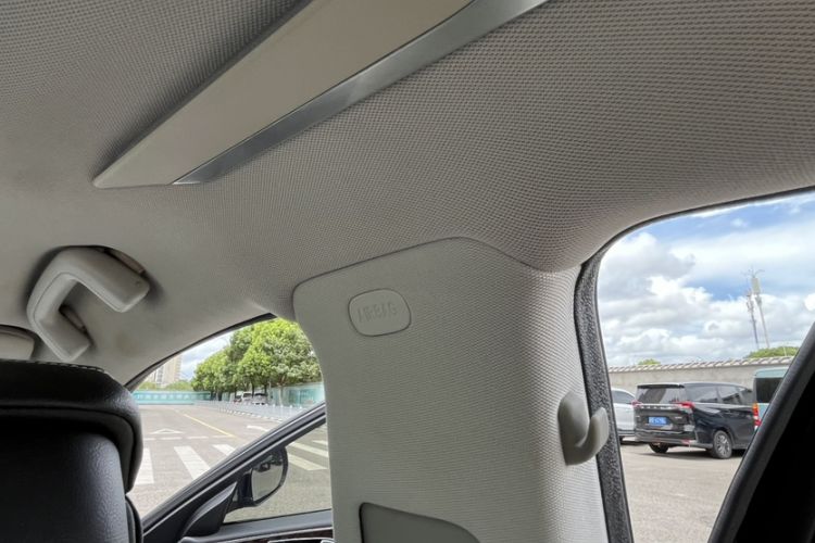 Used Zotye Z700 2018 Z700H 1.8T DCT Prestige Model