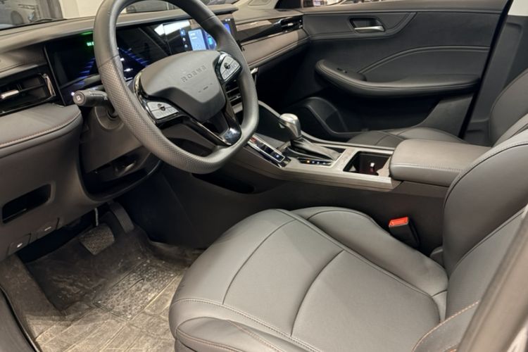 Used Roewe i5 2023 1.5L CVT Luxury Edition Interior 3