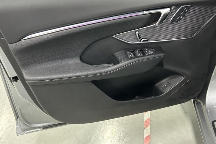 Used Buick LaCrosse 2023 28T Prestige Edition Interior 4