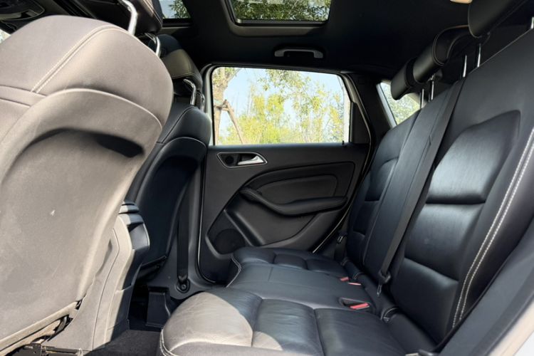 Used Mercedes-Benz B-Class 2015 B 200 Sport Edition