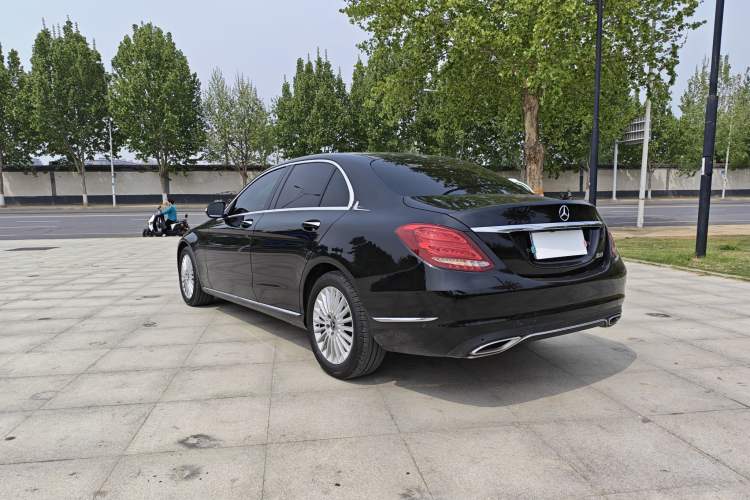 Used Mercedes-Benz C-Class 2018 C 180 L Fashion Model Exterior 3