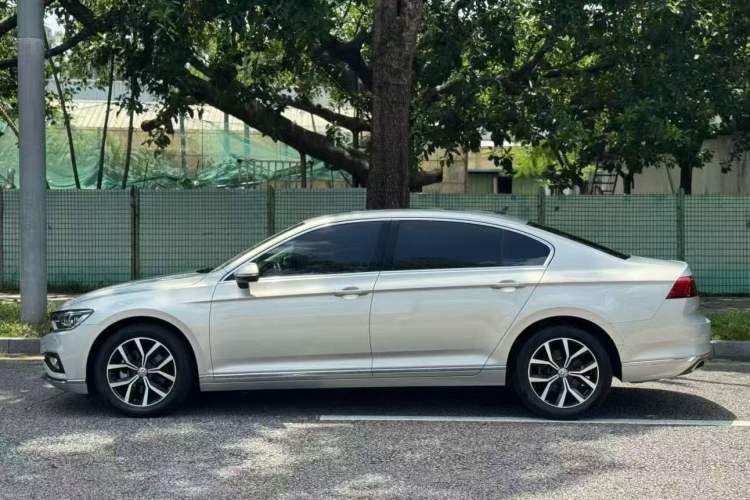 Used Volkswagen Magotan 2020 330TSI DSG Leading Model