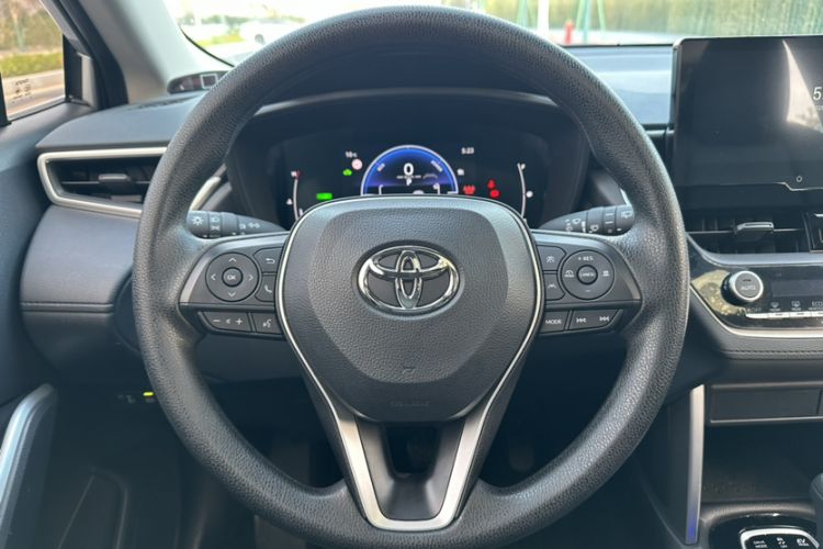 Used Toyota FRONTLANDER 2023 2.0L Smart Electric Hybrid Dual-Engine Leading Edition
