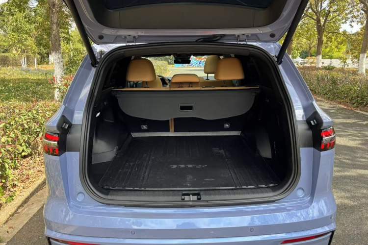 Used Geely Auto Monjaro L Extended Range Electric Version 2022 1.5T DHT Range-Extending Electric Flagship Edition