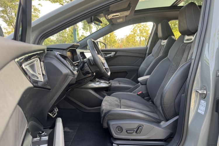 Used Audi Q4 e-tron 2022 40 e-tron Boundary Edition