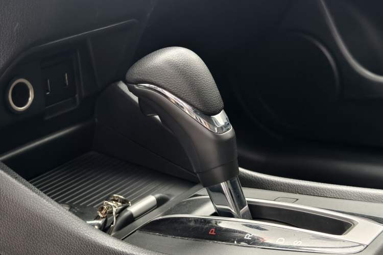 Used Honda Jade 2017 1.8L automatic Comfort version 5 seats