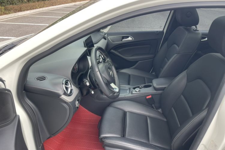 Used Mercedes-Benz B-Class 2017 B 200 Sport Edition