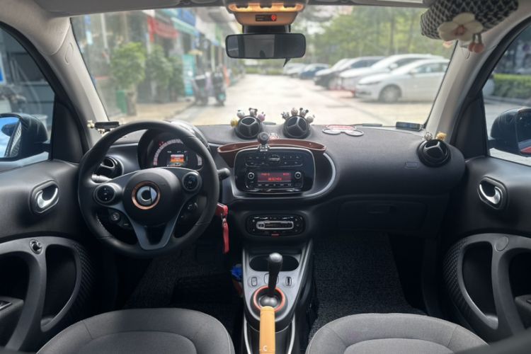 Used smart fortwo 2018 1.0L 52kW Hardtop Passion Edition China V Standard