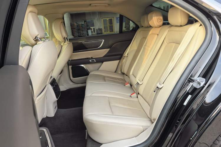 Used Lincoln Continental 2018 2.0T Two-Wheel Drive Deluxe Edition