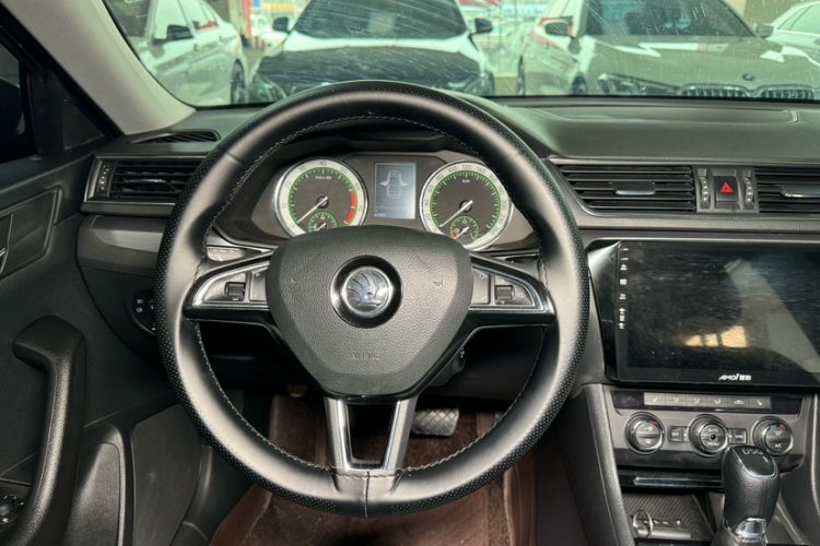 Used Skoda Superb 2018 TSI330 DSG Comfort Edition China V Standard
