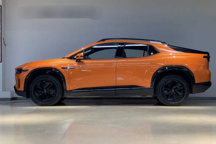 Used CHANGAN NEVO E07 2025 All-Electric Two-Wheel Drive 90 kWh Pro Smart Version
