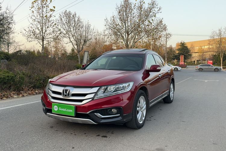 Used Honda Crosstour 2014 2.4L Luxury Edition
