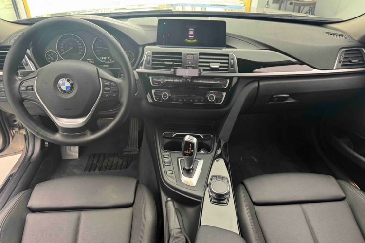 Used BMW 3 Series 2019 320Li Fashion Model