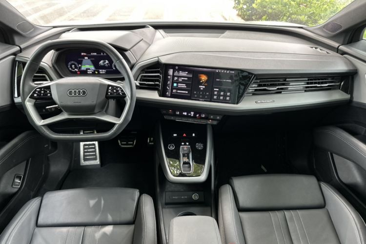 Used Audi Q5 e-tron 2023 40 e-tron Shining Edition Mecha Kit
