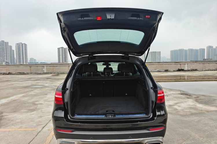 Used Mercedes-Benz GLC 2019 GLC 200 L 4MATIC Exterior 11