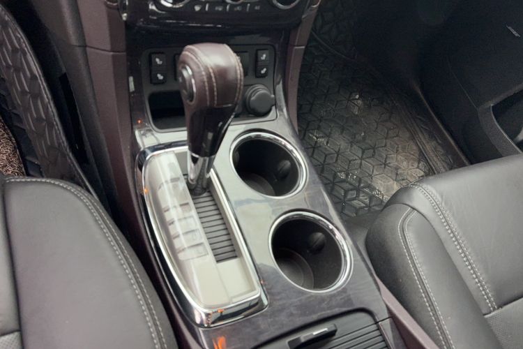 Used Buick Enclave 2014 3.6L Two-Wheel Drive Elite Comfort Version