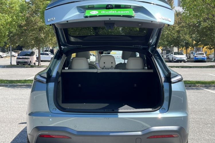 Used ONVO L60 2024 60 kWh Rear-Drive Version
