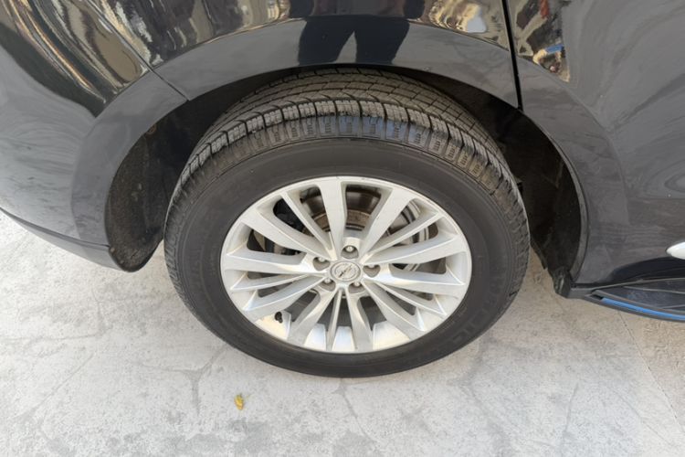 Used Zotye SR9 2017 2.0T Automatic Ultimate Edition