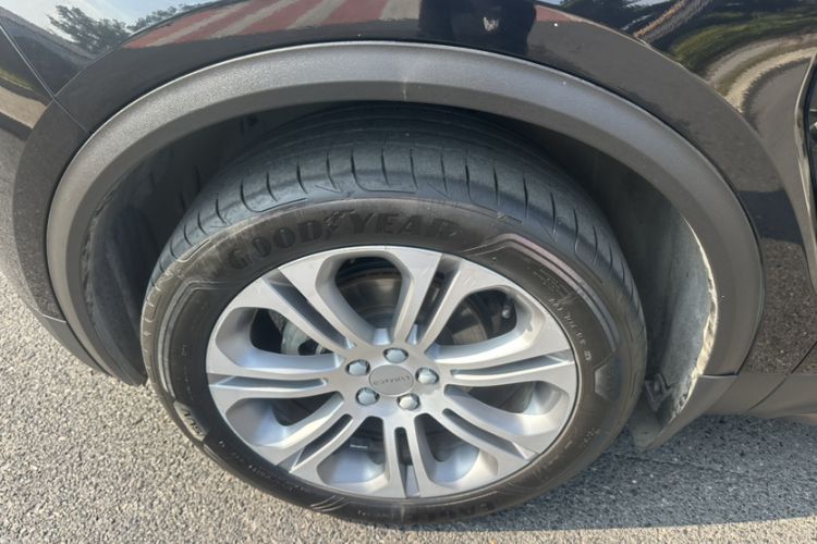 Used Lynk & Co 01 2019 2.0T Two-Wheel-Drive Pro Version China VI Standard
