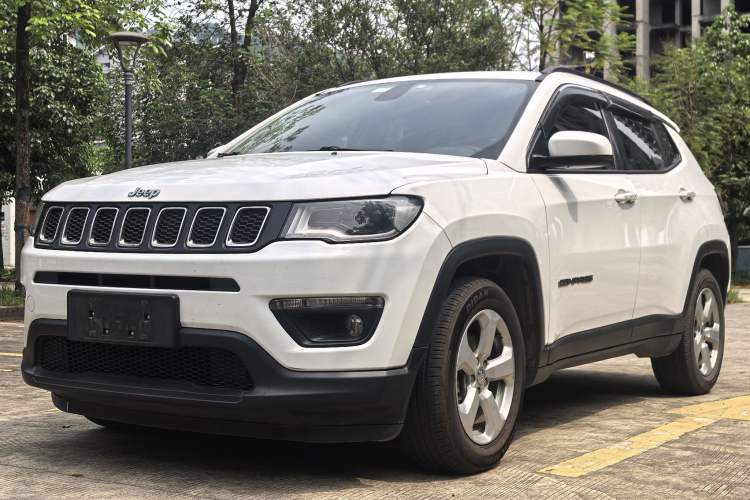 Used Jeep Compass 2017 200T Automatic Family Edition