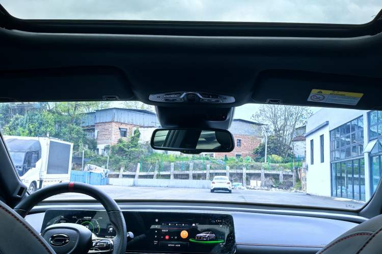 Used GAC Trumpchi EMPOW 2021 270T DCT J16 Version Audio And AC Panel