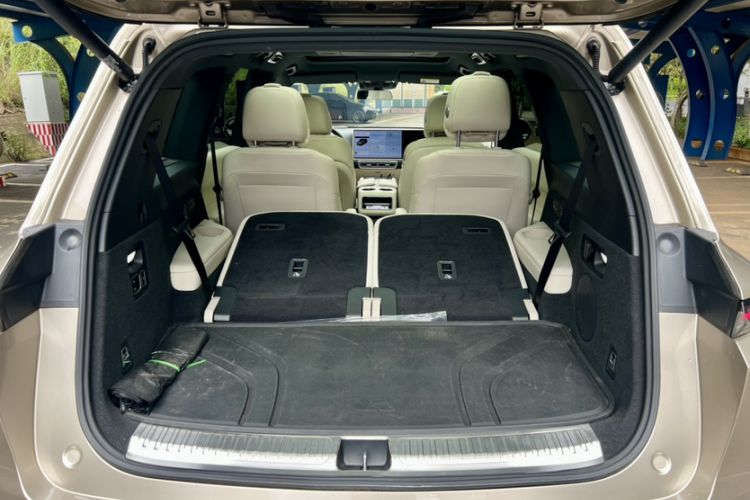 Used Li Auto L9 2022 Max model
