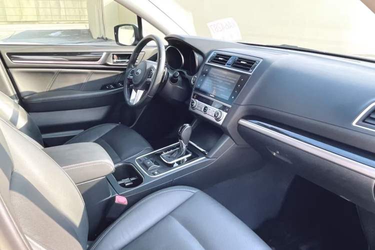 Used Subaru Legacy 2016 2.5i All-Wheel-Drive Glory Edition