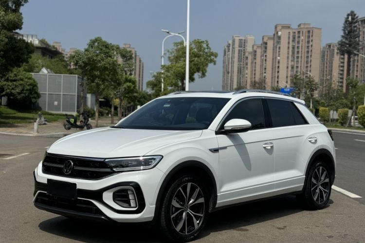 Used Volkswagen T-ROC 2025 Facelifted 300TSI DSG Two-Wheel-Drive Chen Guang Edition