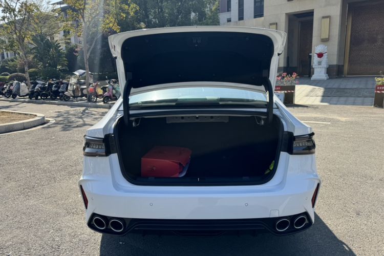 Used Chery Arrizo 8 2024 1.6T DCT Rui