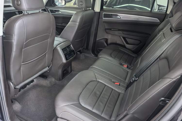 Used Volkswagen Teramont 2017 330TSI Two-Wheel-Drive Luxury Edition
