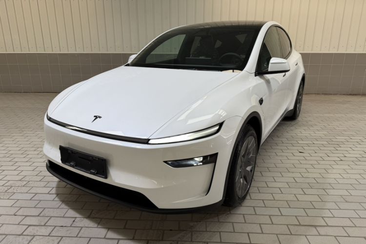 Used Tesla Model Y L 2025 Model Long-Range All-Wheel-Drive Version