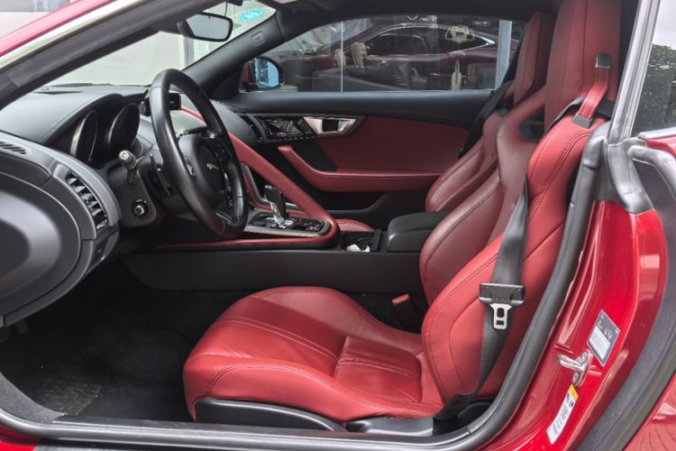 Used Jaguar F-TYPE 2016 3.0 SC Hardtop Version
