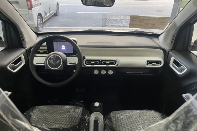 Used Wuling Hongguang MINIEV 2024 3rd Generation 215km Youth Edition