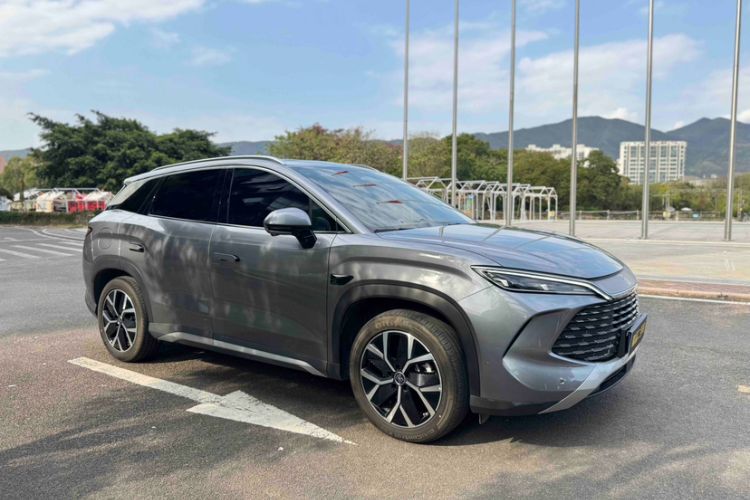 Used BYD Song L DM-i 2025 Intelligent Driving Version 160 km Excellence Edition
