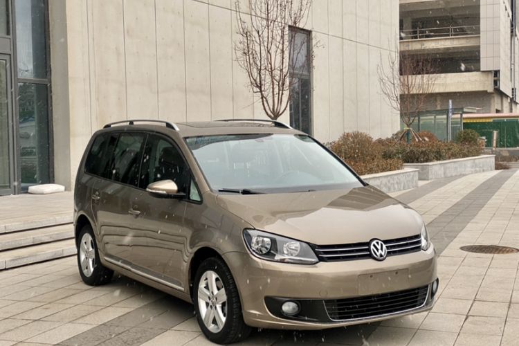 Used Volkswagen Touran 2015 1.4T Manual Comfort Edition 5-Seater