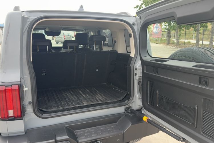 Used Tank 300 2021 Off-Road Edition 2.0T Conqueror Trunk