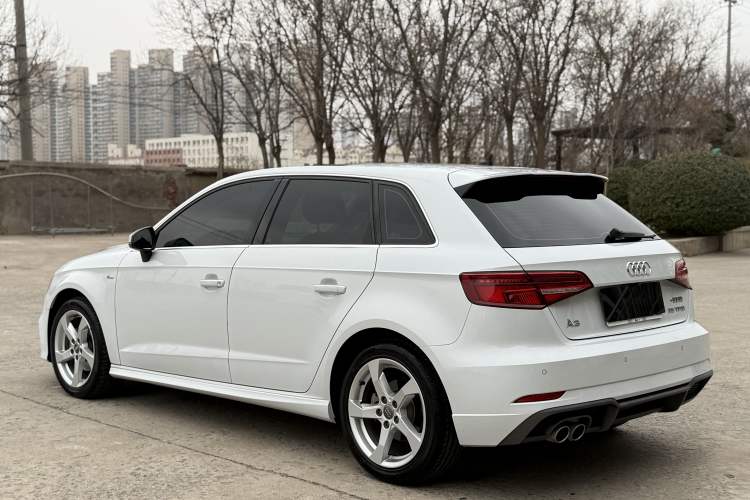 Used Audi A3 2019 Sportback 35 TFSI Fashion Edition China VI Emission Standard