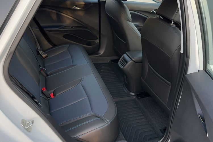 Used Buick Velite 6 2024 450km Range Commuter Version
