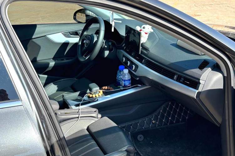 Used Audi A4L 2024 40 TFSI Fashion Dynamic Model Interior 4