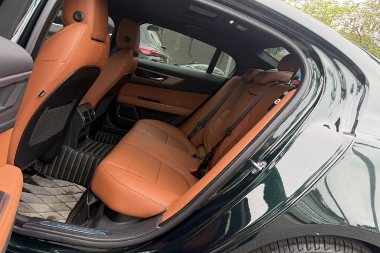 Used Jaguar XEL 2021 2.0T 250 PS R-DYNAMIC S Advanced Sport Edition Interior 10