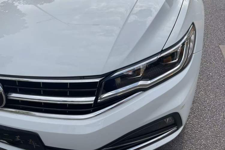 Used Volkswagen Bora 2021 1.5L Manual Comfort Smart Connect Edition
