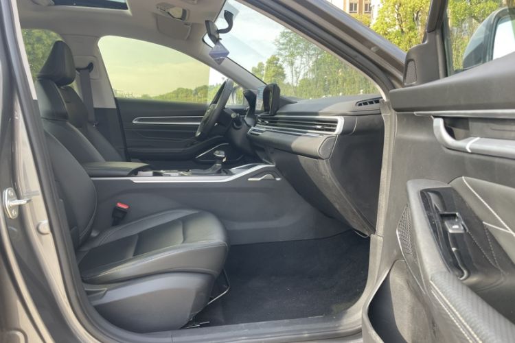 Used Geely Auto Emgrand 2022 4th Generation 1.5L CVT Luxury Model