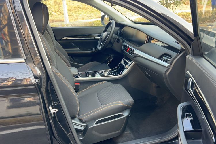 Used DORCEN G60S 2019 1.5T Automatic YueXiang Model China VI Standard
