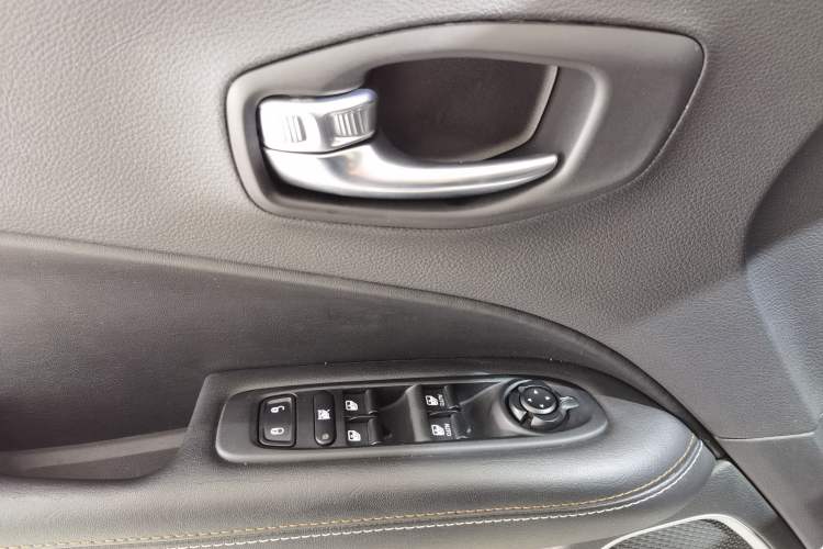 Used Jeep Compass 2019 200T Automatic Family Enjoyment Four-Wheel Drive - Connected Large Screen Version