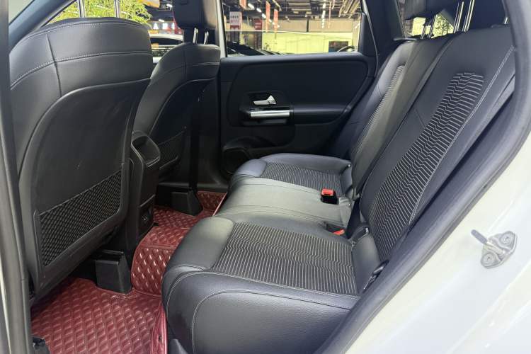 Used Mercedes-Benz B-Class 2021 B 200 Sport Edition Interior 7